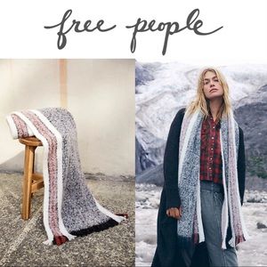 NWT✨Free People Brushed Racer Stripe Blanket Scarf, Size One Size - Black